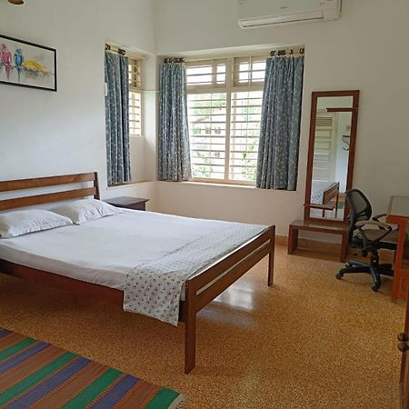 Srinekatan Heritage Villa Homestay Ahmedabad Bagian luar foto