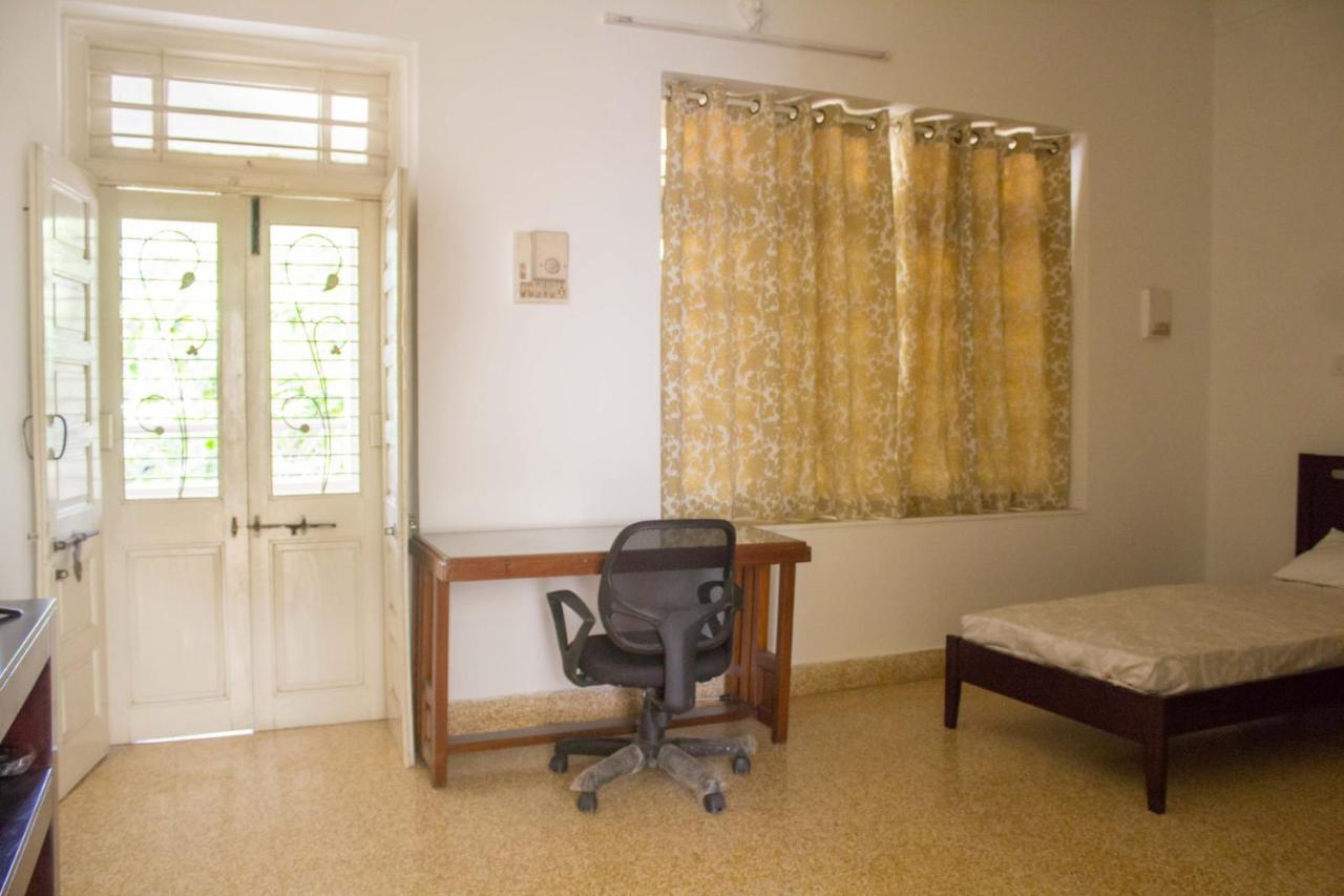 Srinekatan Heritage Villa Homestay Ahmedabad Bagian luar foto