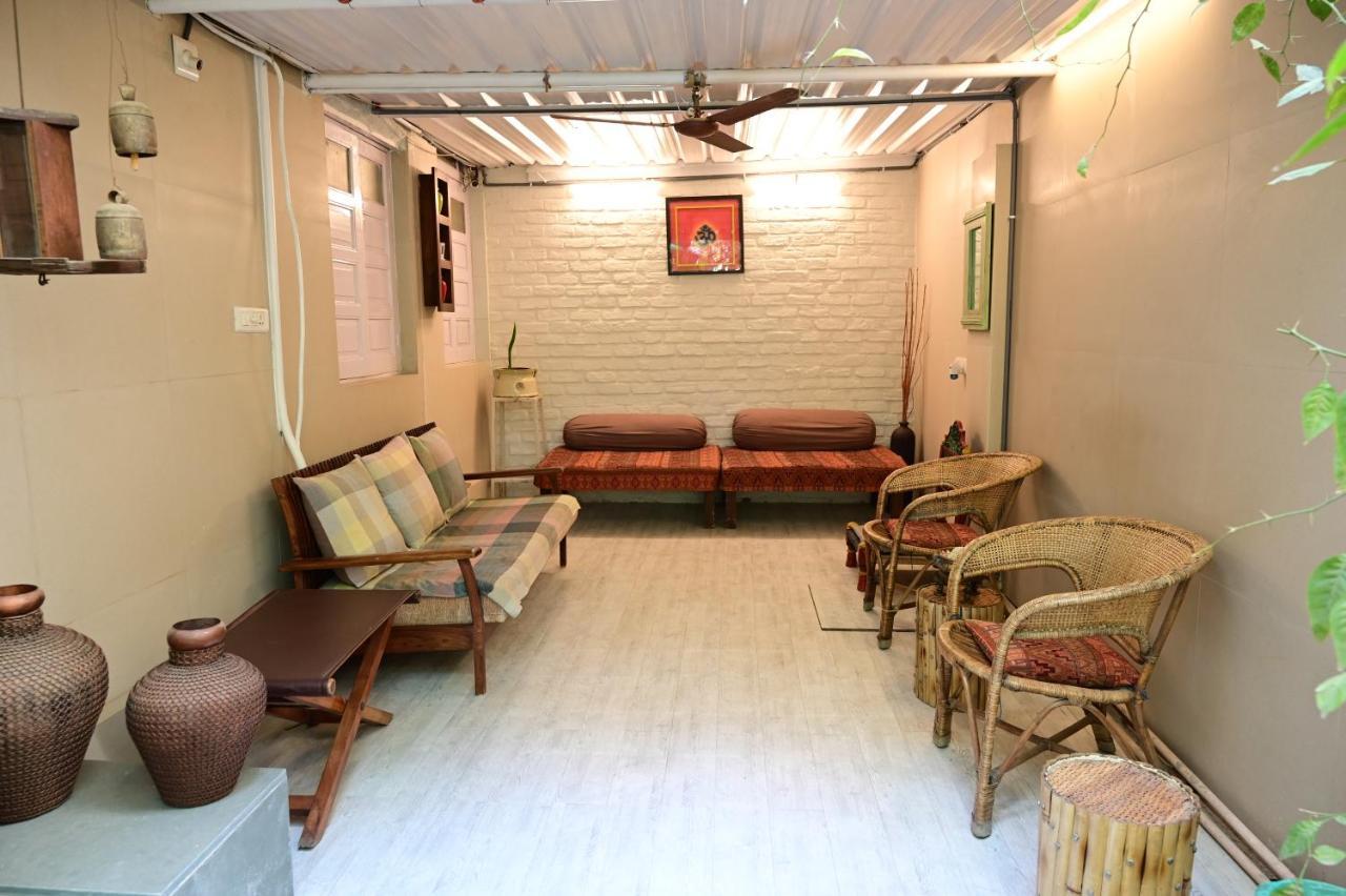 Srinekatan Heritage Villa Homestay Ahmedabad Bagian luar foto