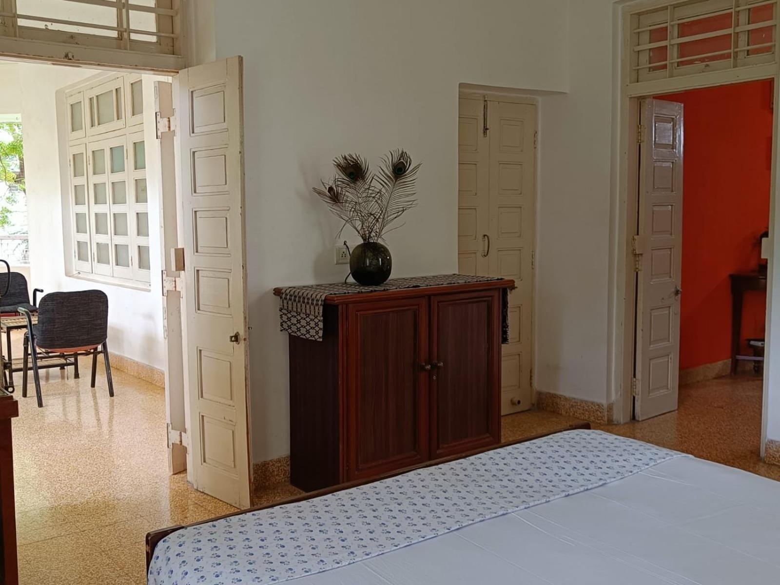 Srinekatan Heritage Villa Homestay Ahmedabad Bagian luar foto